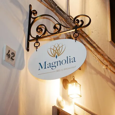 Magnolia Centro Storico Bed & Breakfast 3*