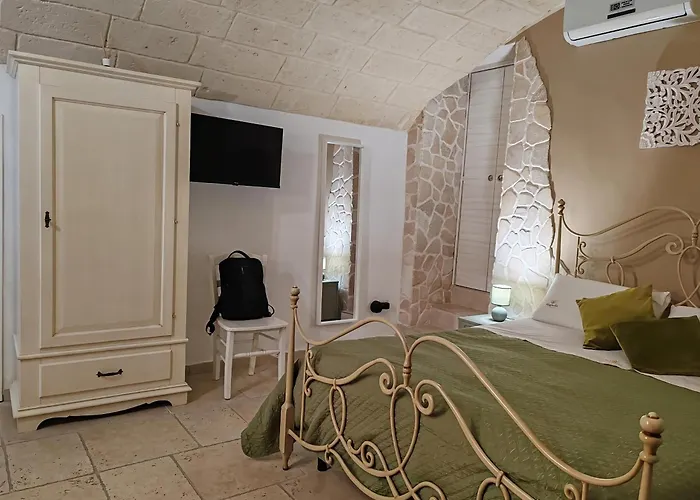 Magnolia Centro Storico B&B 그로타글리에